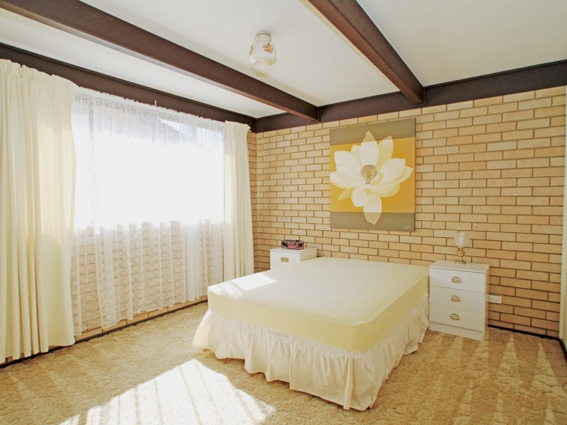 15 Tradewinds Avenue, Sussex Inlet NSW 2540