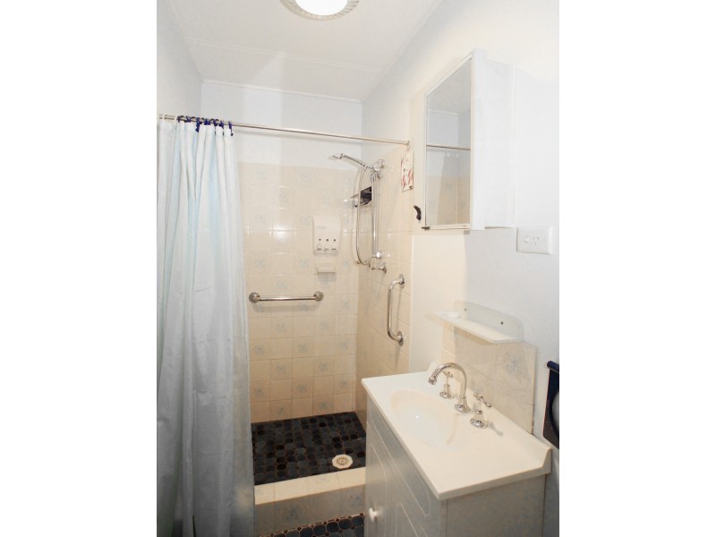 15 Tradewinds Avenue, Sussex Inlet NSW 2540