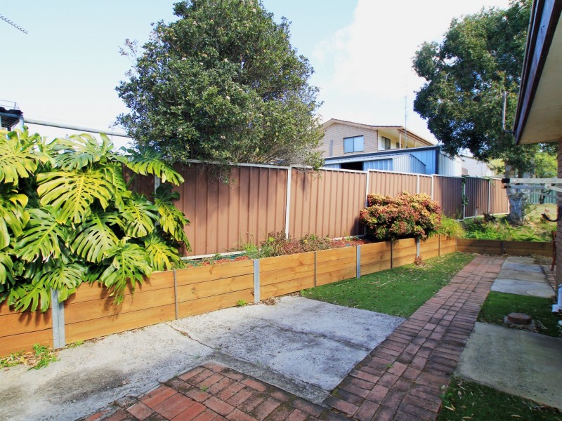 15 Tradewinds Avenue, Sussex Inlet NSW 2540