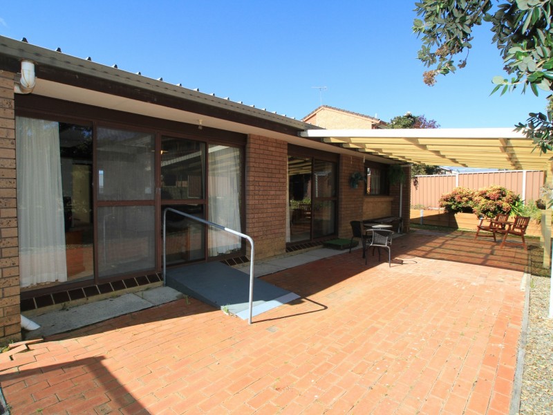 15 Tradewinds Avenue, Sussex Inlet NSW 2540