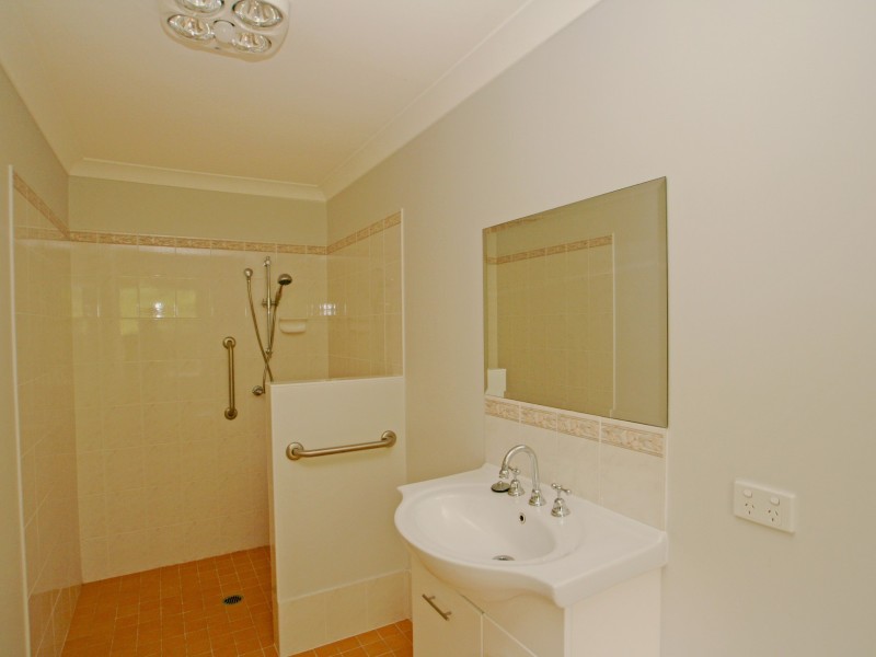 3 Fairview Crescent, Sussex Inlet NSW 2540