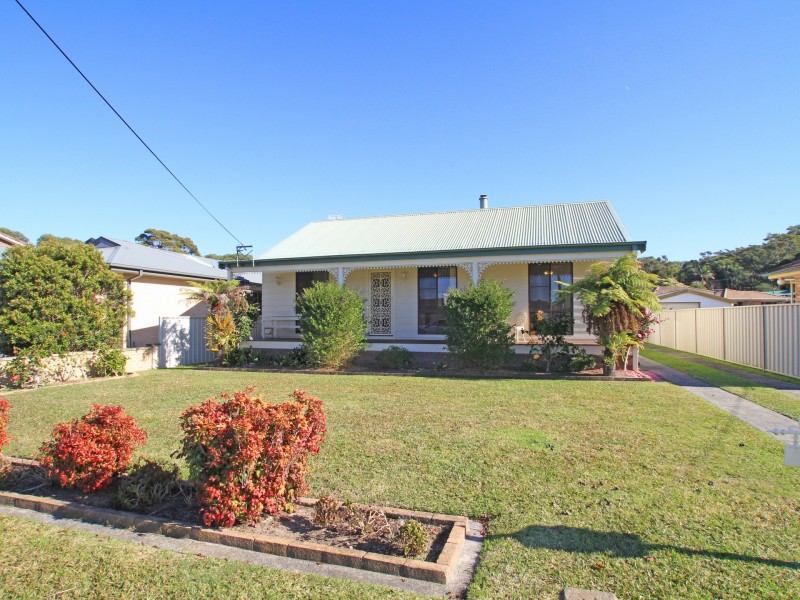 7 Greentree Avenue, Sussex Inlet NSW 2540