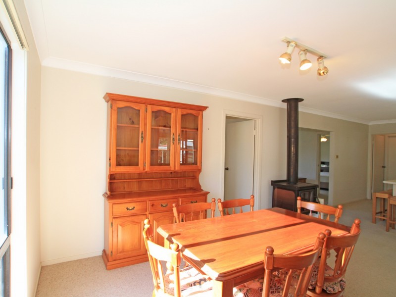 7 Greentree Avenue, Sussex Inlet NSW 2540