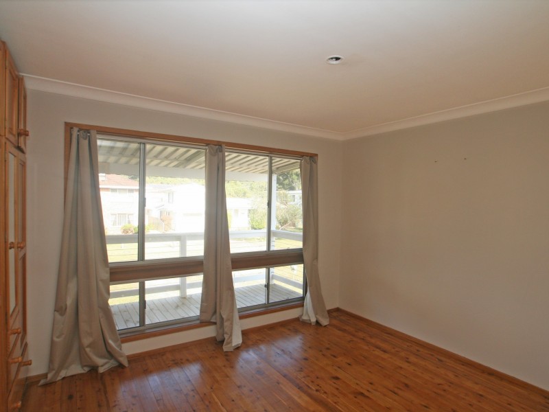 5 Riviera Avenue, Sussex Inlet NSW 2540