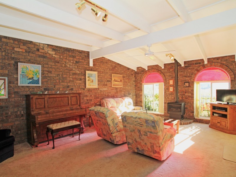 24 Waterhaven Avenue, Berrara NSW 2540