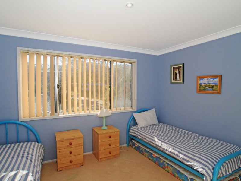 24 Waterhaven Avenue, Berrara NSW 2540