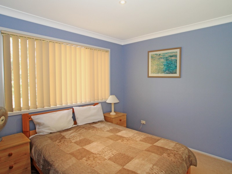 24 Waterhaven Avenue, Berrara NSW 2540