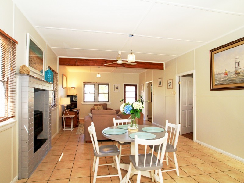 13 Lyons Road, Sussex Inlet NSW 2540