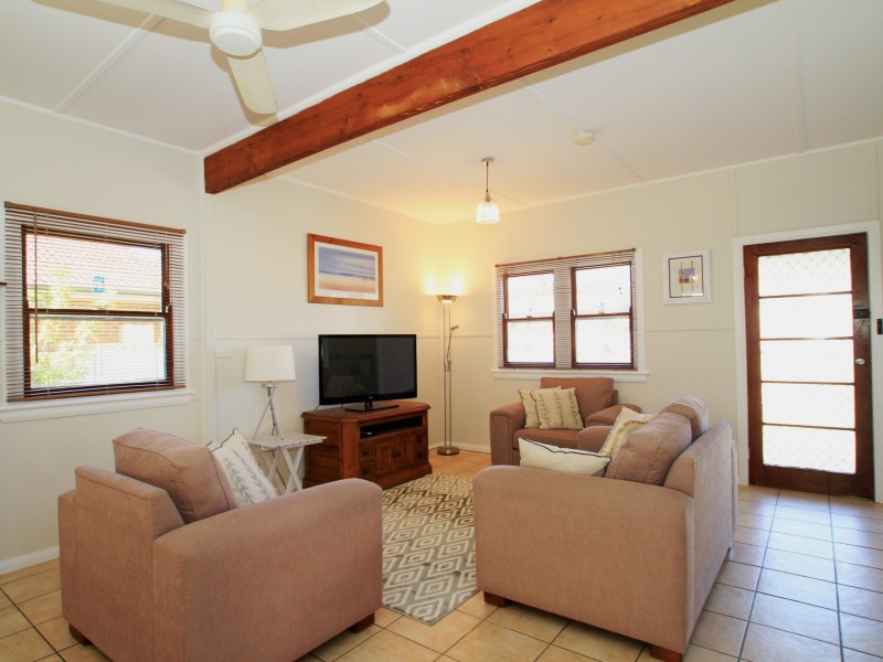 13 Lyons Road, Sussex Inlet NSW 2540