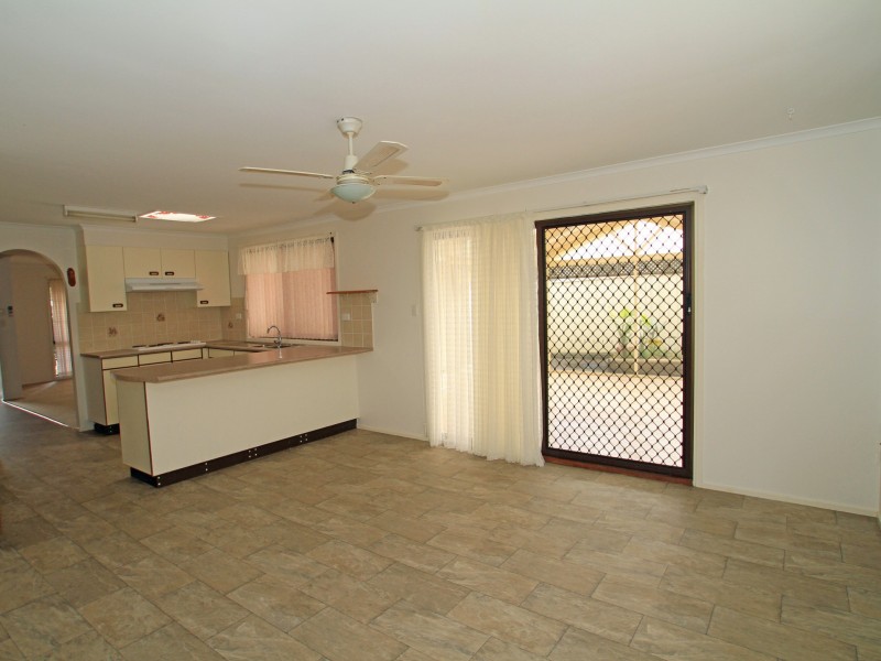 10 Justfield Drive, Sussex Inlet NSW 2540