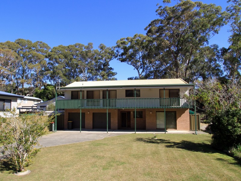 23 Fairview Crescent, Sussex Inlet NSW 2540
