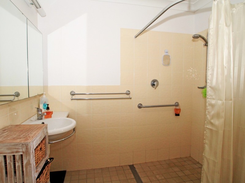 46 Ellmoos Avenue, Sussex Inlet NSW 2540