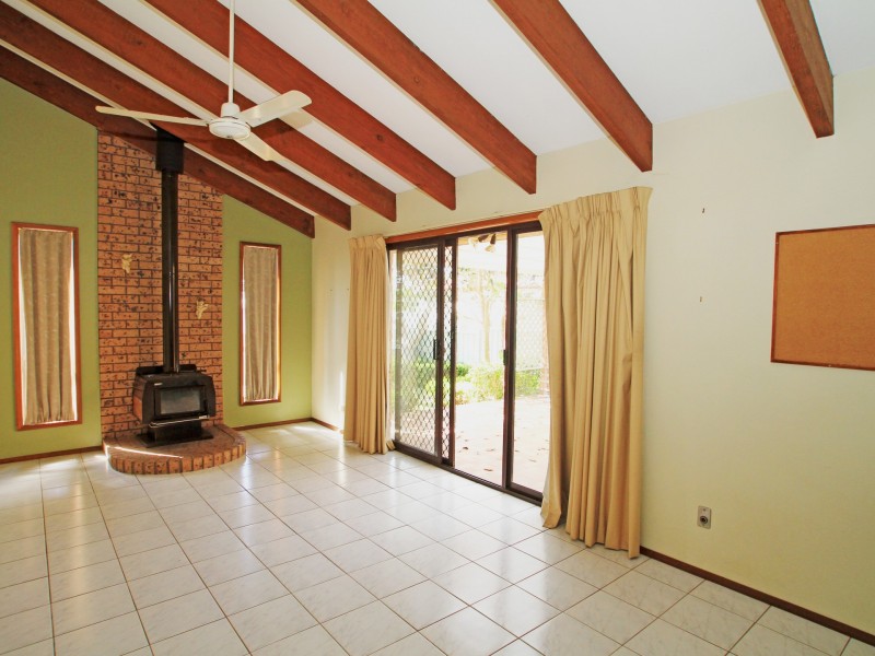 7 Lyons Road, Sussex Inlet NSW 2540