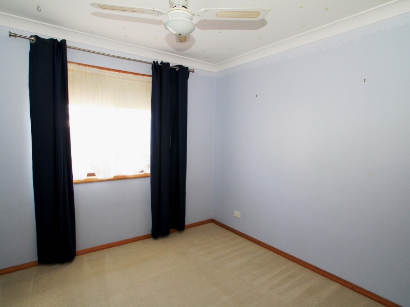 7 Lyons Road, Sussex Inlet NSW 2540