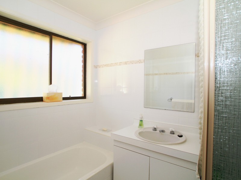9 Anchorage Close, Sussex Inlet NSW 2540