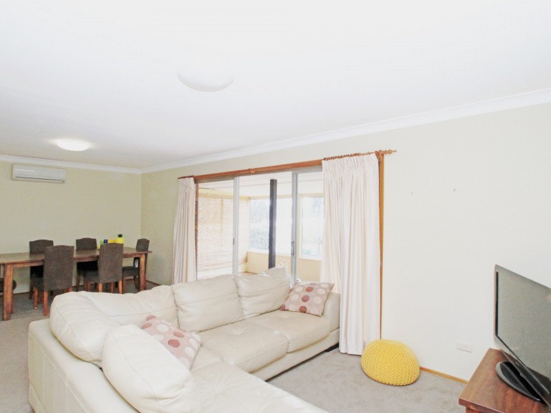 40 River Road, Sussex Inlet NSW 2540