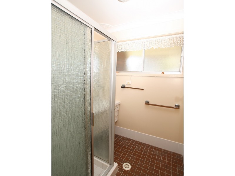 40 River Road, Sussex Inlet NSW 2540