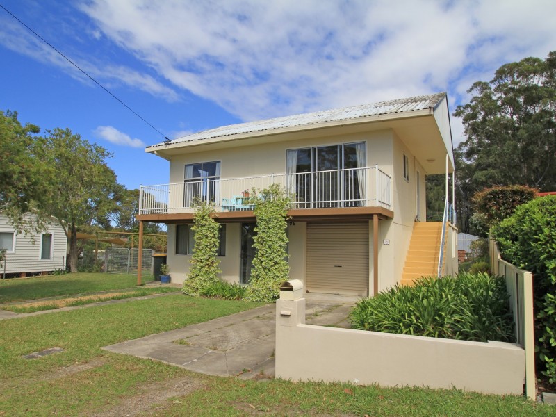 49 Government Road, Sussex Inlet NSW 2540