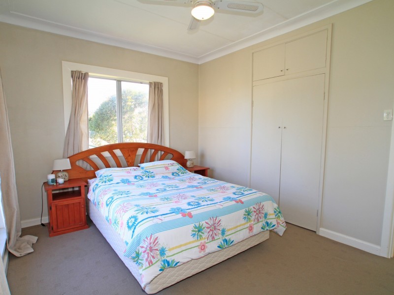 49 Government Road, Sussex Inlet NSW 2540