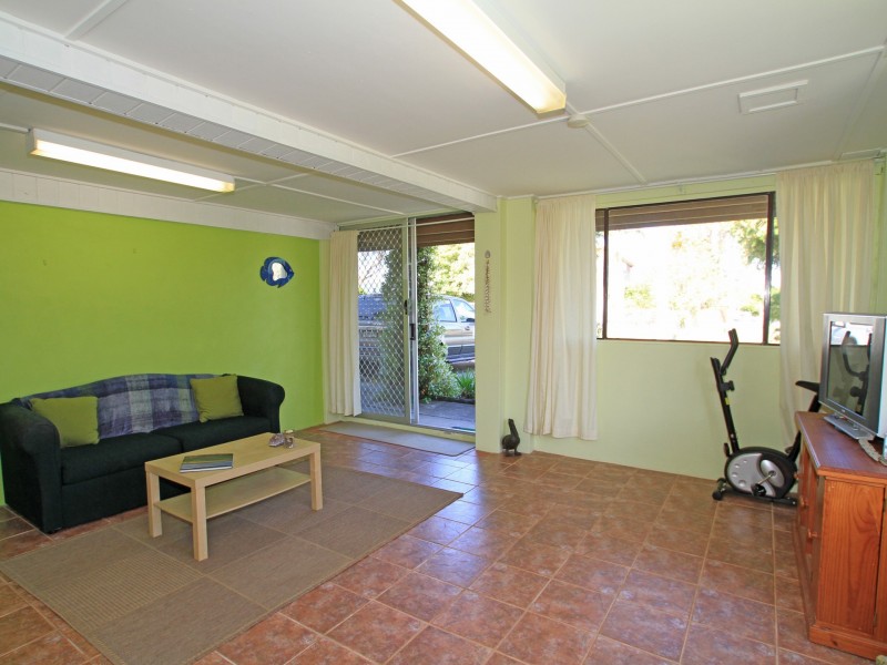 49 Government Road, Sussex Inlet NSW 2540