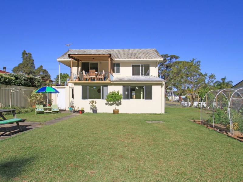 49 Government Road, Sussex Inlet NSW 2540