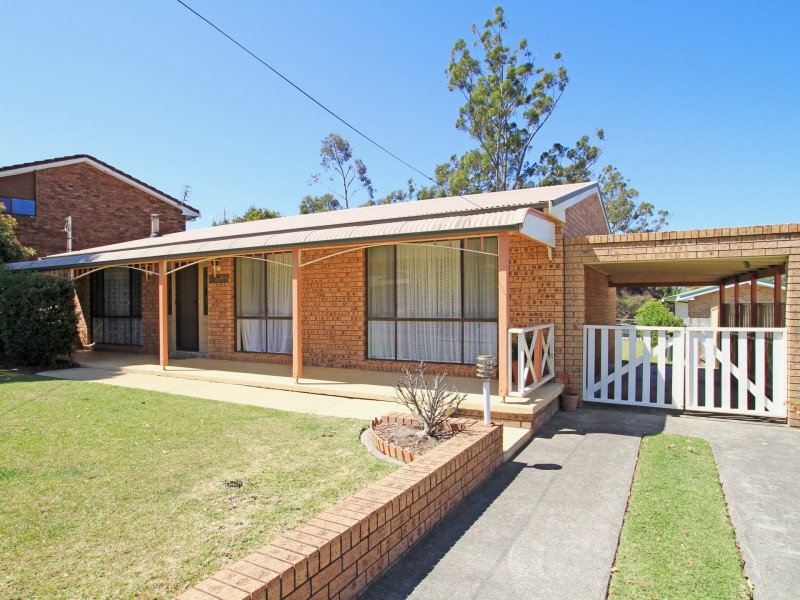 36 Tradewinds Avenue, Sussex Inlet NSW 2540