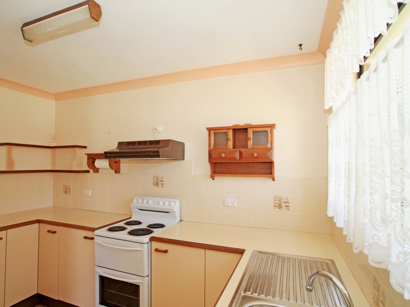 36 Tradewinds Avenue, Sussex Inlet NSW 2540