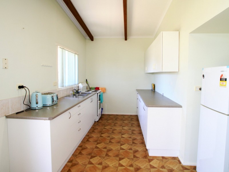 9 Voyager Avenue, Sussex Inlet NSW 2540