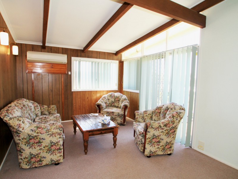 9 Voyager Avenue, Sussex Inlet NSW 2540