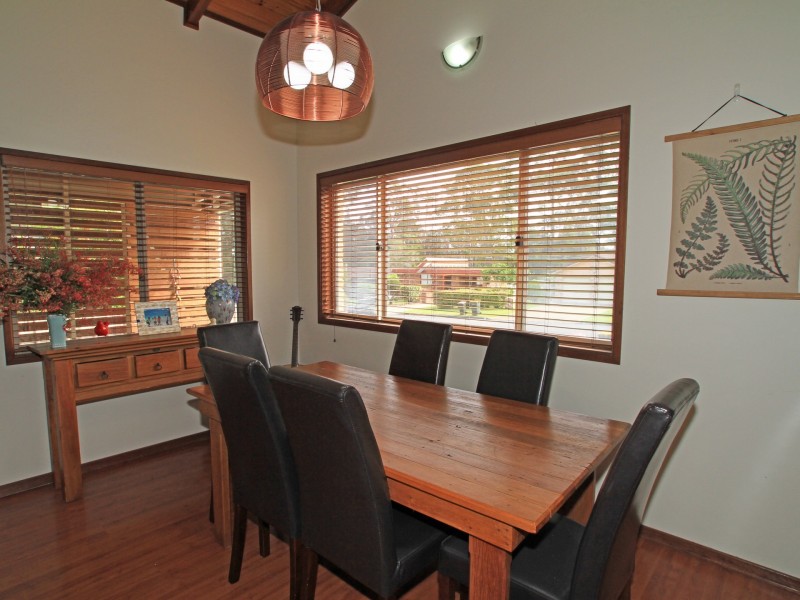 13 Lakeshore Parade, Sussex Inlet NSW 2540