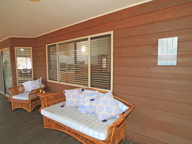 13 Lakeshore Parade, Sussex Inlet NSW 2540