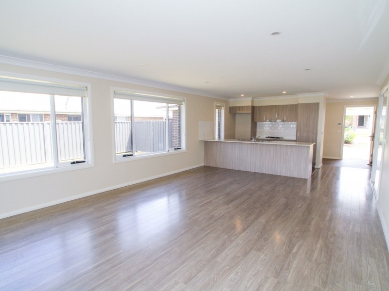 5 Chichester Road, Sussex Inlet NSW 2540