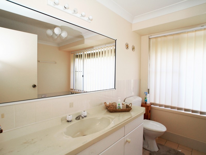 5-6 Jacana Close, Sussex Inlet NSW 2540