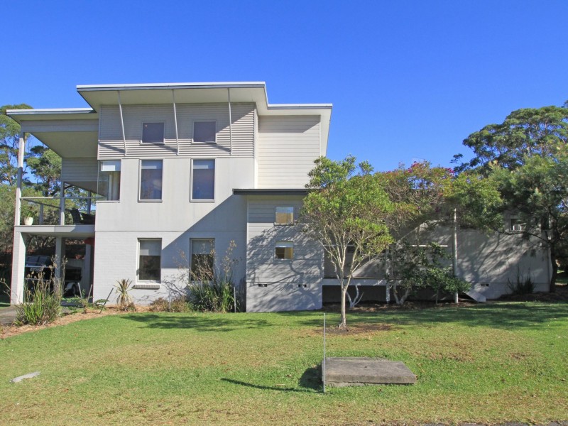 14 Sundowner Avenue, Berrara NSW 2540