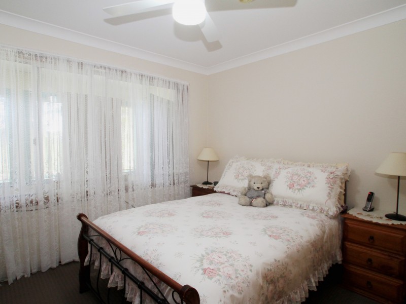 102 River Road, Sussex Inlet NSW 2540