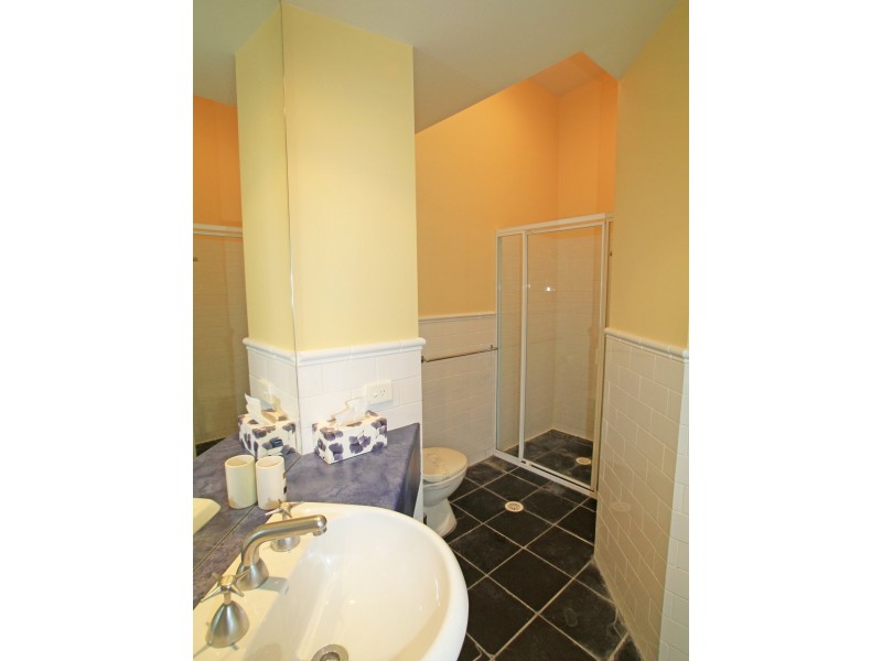 2/187A Jacobs Drive, Sussex Inlet NSW 2540