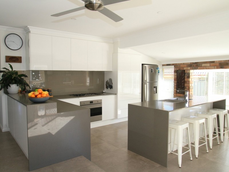 1 River Road, Sussex Inlet NSW 2540