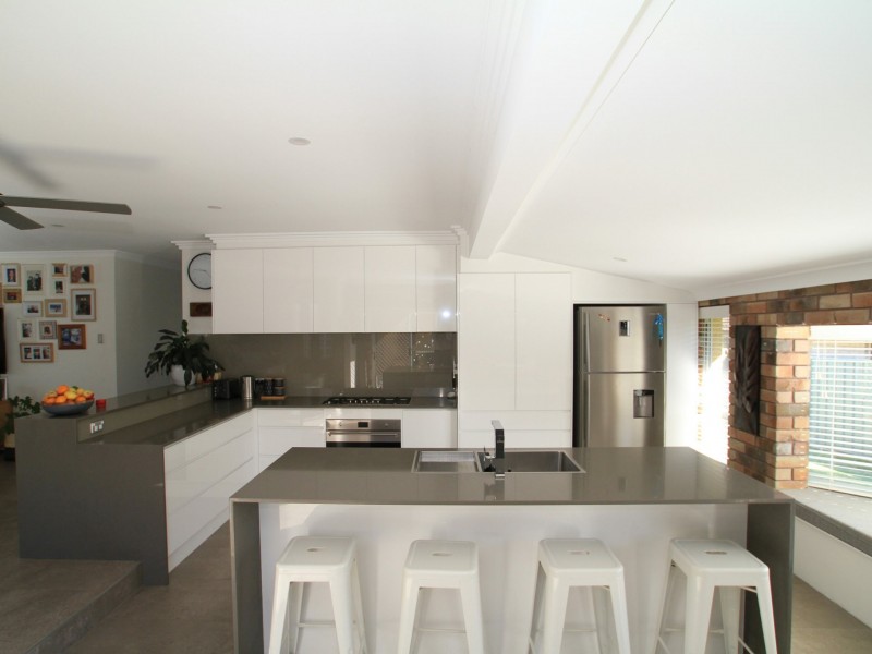 1 River Road, Sussex Inlet NSW 2540