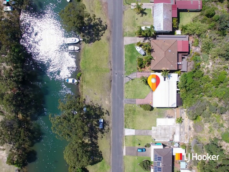 10 Alamein Road, Sussex Inlet NSW 2540