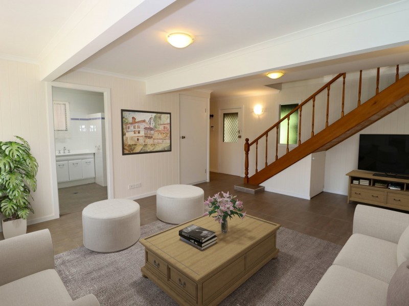 10 Alamein Road, Sussex Inlet NSW 2540