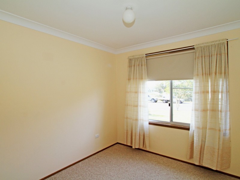 44 Sussex Inlet Road, Sussex Inlet NSW 2540