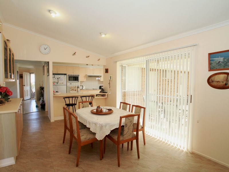 6 Jacana Close, Sussex Inlet NSW 2540