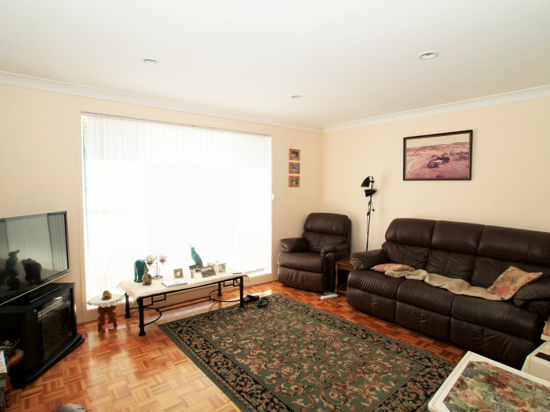 6 Jacana Close, Sussex Inlet NSW 2540