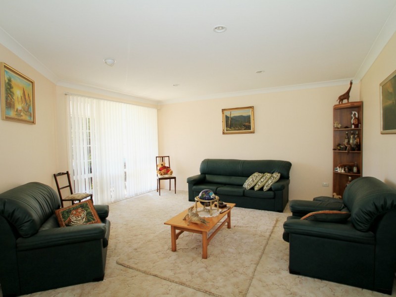 6 Jacana Close, Sussex Inlet NSW 2540