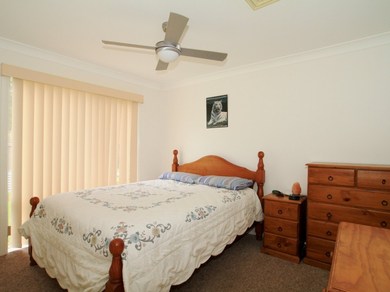 42 Suncrest Avenue, Sussex Inlet NSW 2540