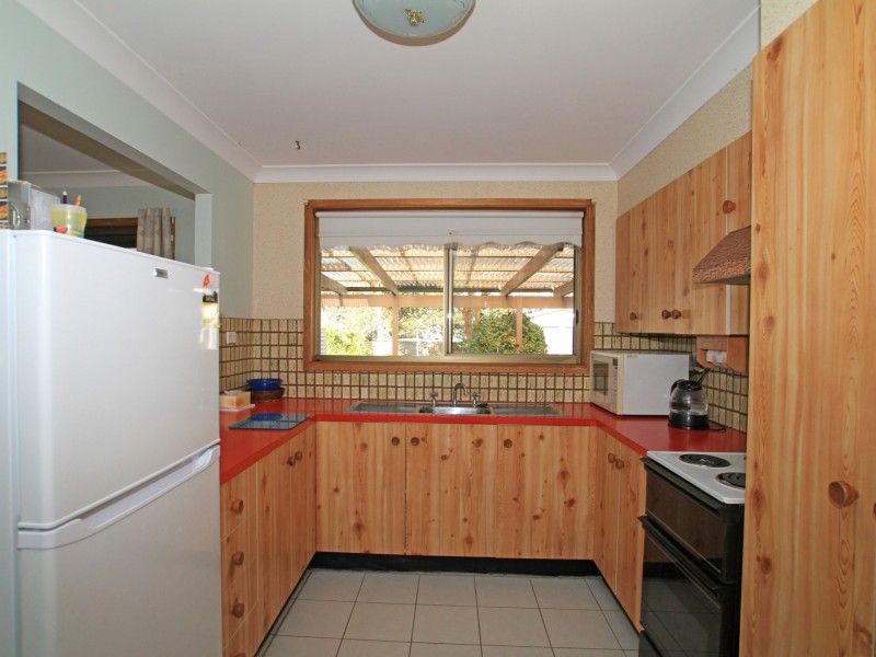 135 River Road, Sussex Inlet NSW 2540