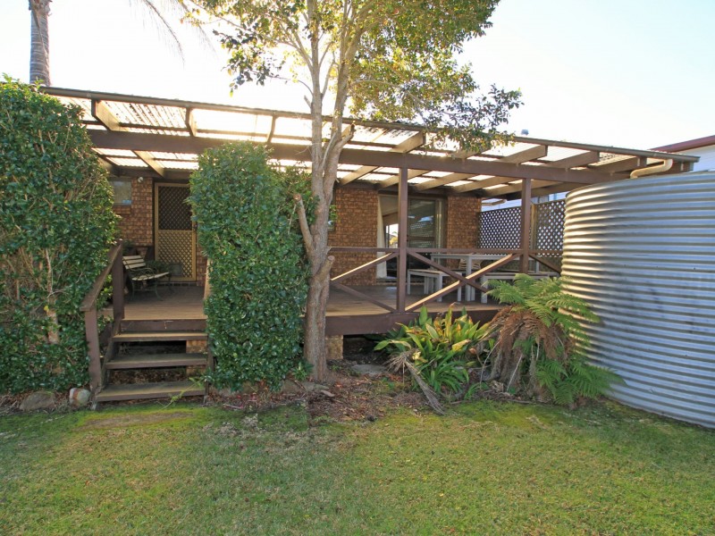 135 River Road, Sussex Inlet NSW 2540