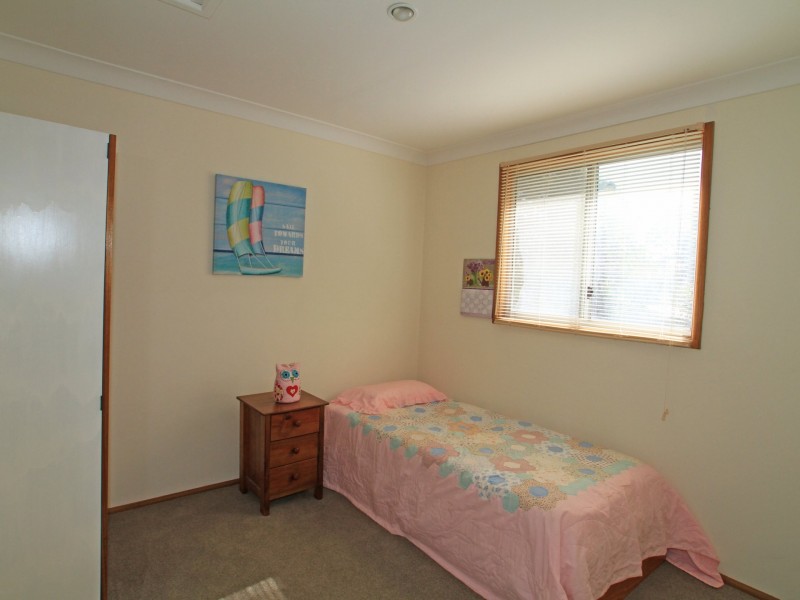 14 Blue Mist Close, Sussex Inlet NSW 2540