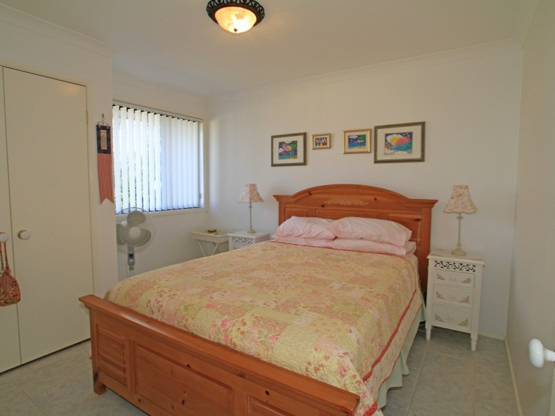 27 Inlet Avenue, Sussex Inlet NSW 2540