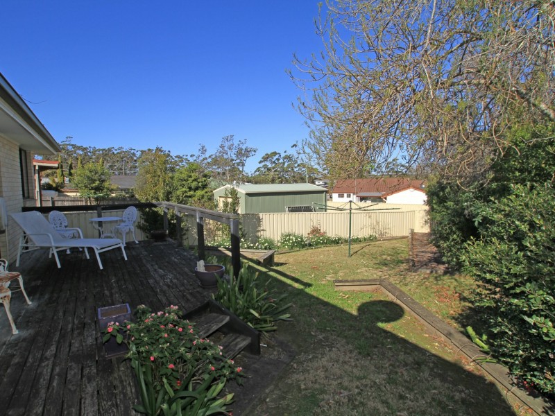 27 Inlet Avenue, Sussex Inlet NSW 2540